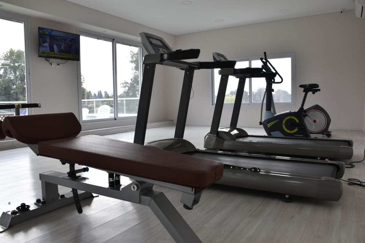 Howard Johnson Pilar Resort Spa & Convention Center Bagian luar foto