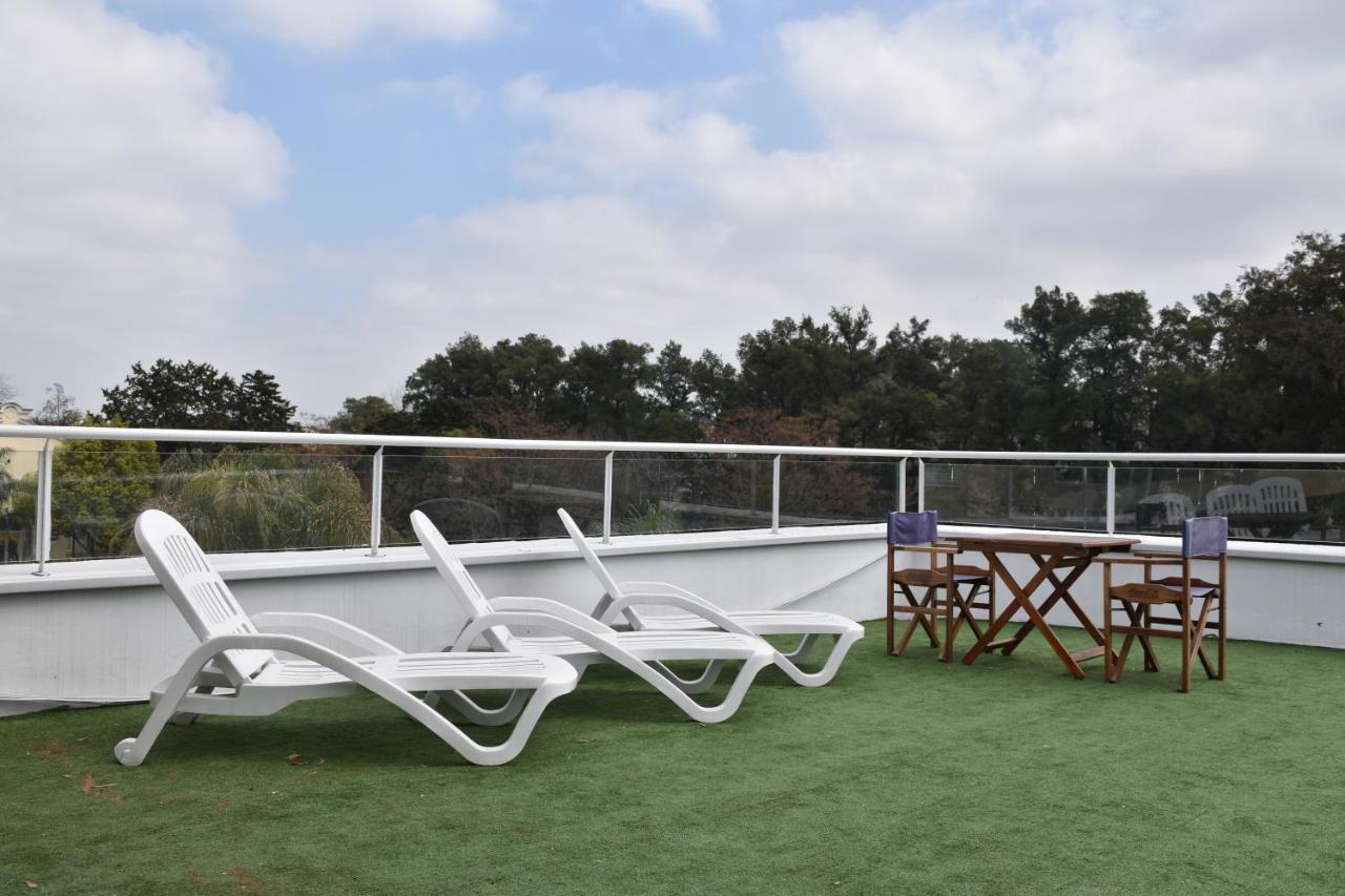 Howard Johnson Pilar Resort Spa & Convention Center Bagian luar foto